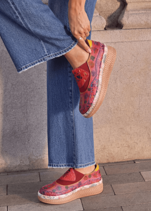 Soffia | Sol Muse Floral Leather Loafer