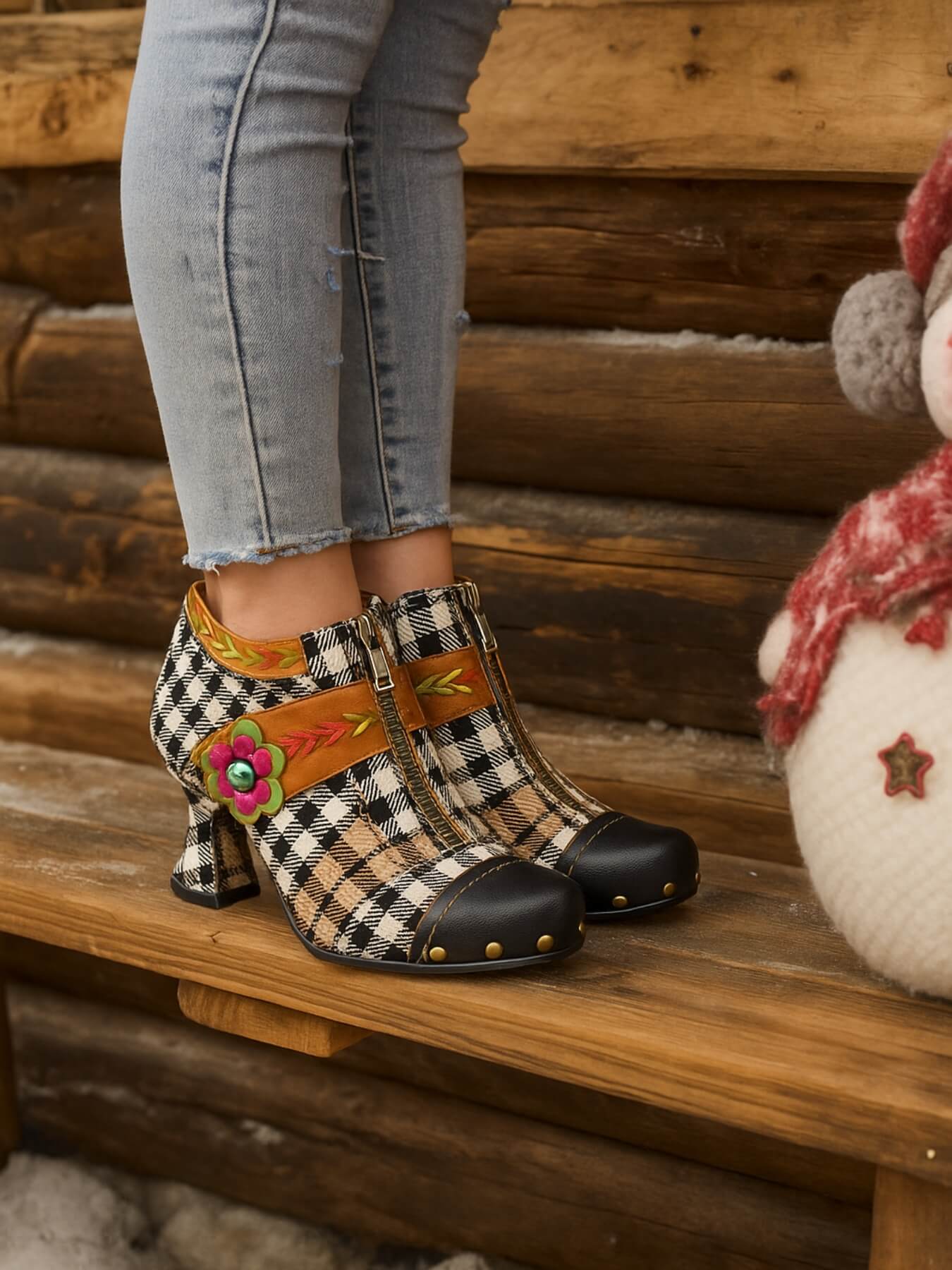Soffia | Eve Ready Plaid Leather Oxford - Image 2
